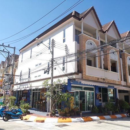 Phuket Racha Kata Homestay Екстер'єр фото