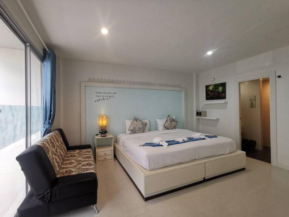 Phuket Racha Kata Homestay Екстер'єр фото