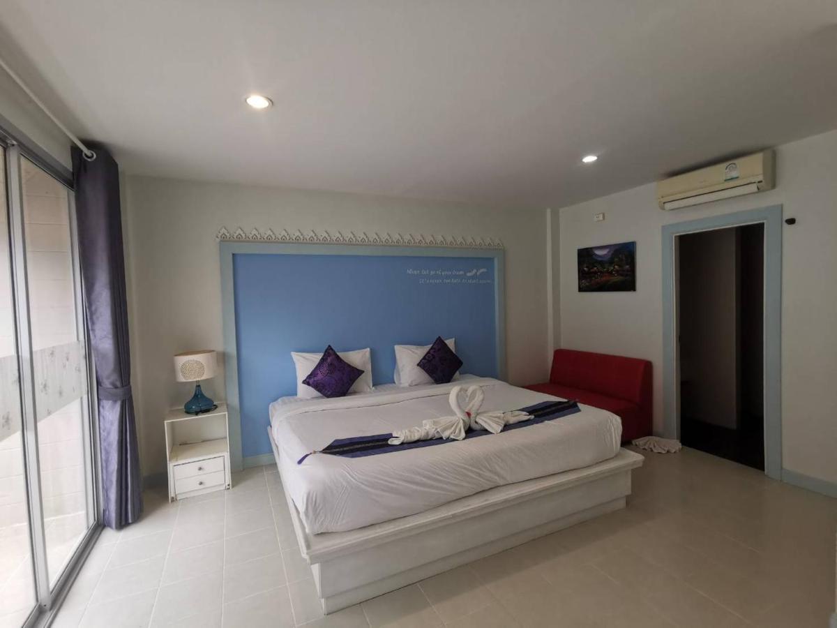 Phuket Racha Kata Homestay Екстер'єр фото