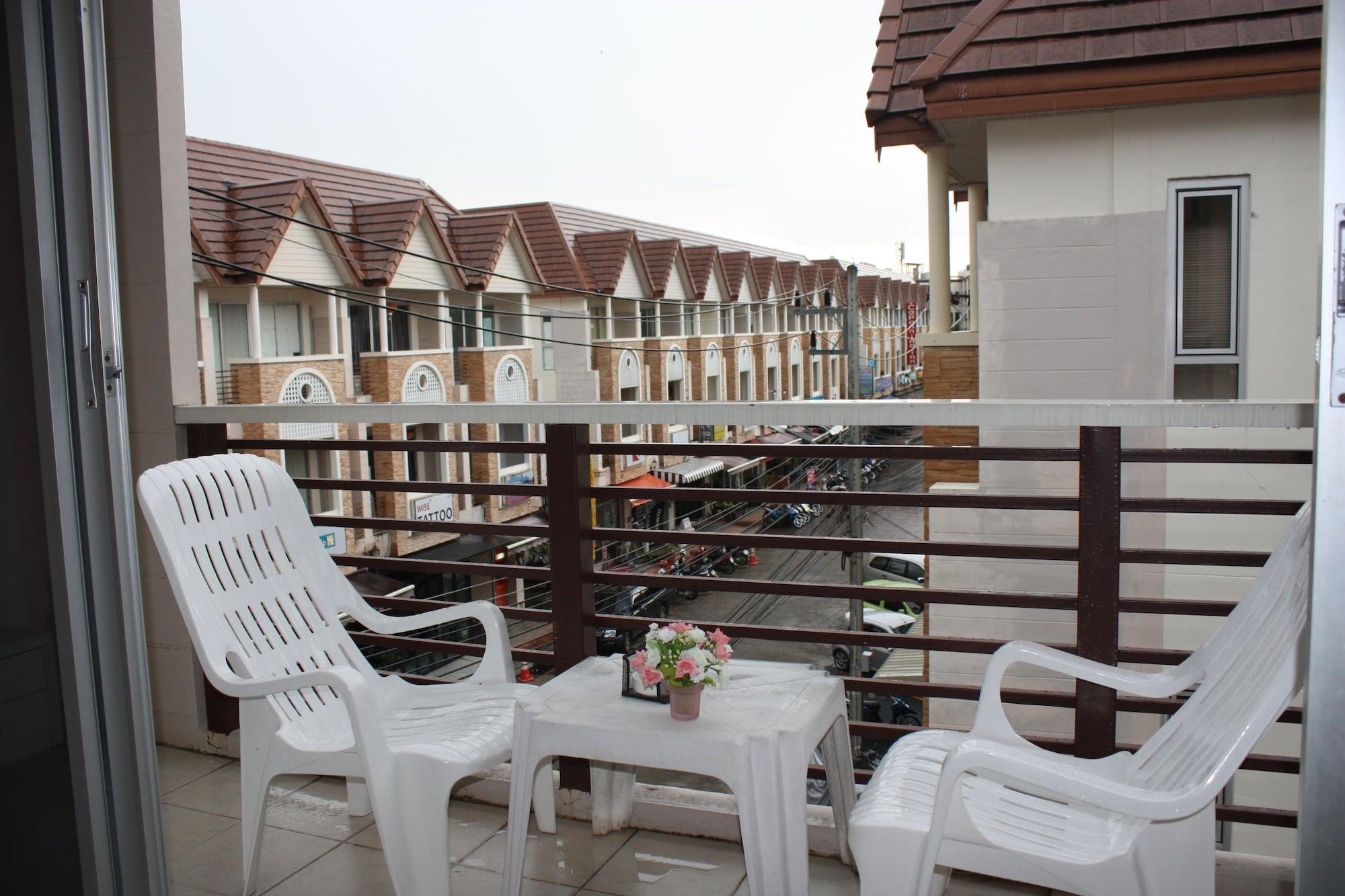 Phuket Racha Kata Homestay Екстер'єр фото