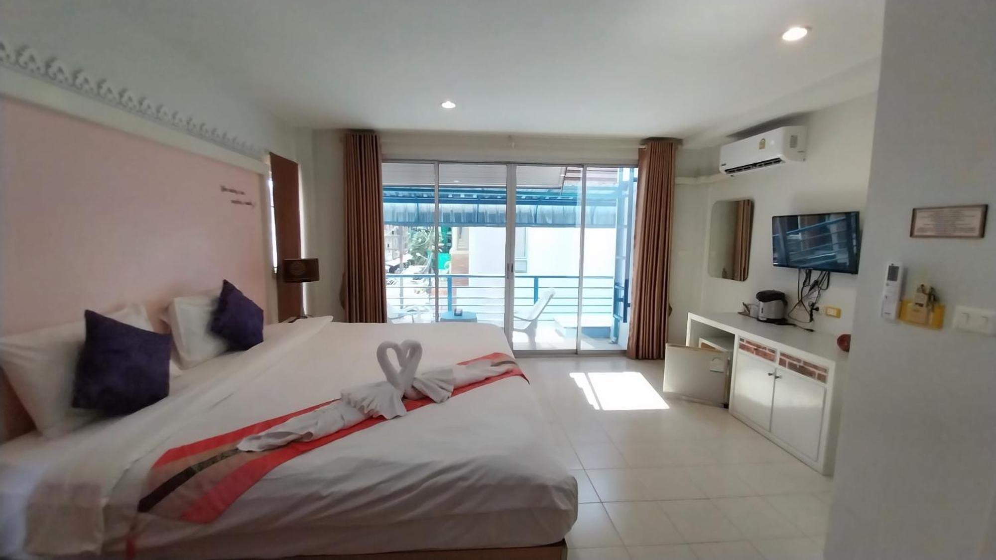 Phuket Racha Kata Homestay Екстер'єр фото