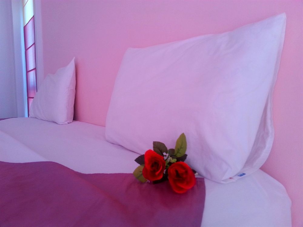 Phuket Racha Kata Homestay Екстер'єр фото